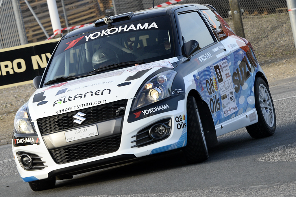 Kasper Nyman og Dan Johannsen er nu alene i front for Standard National